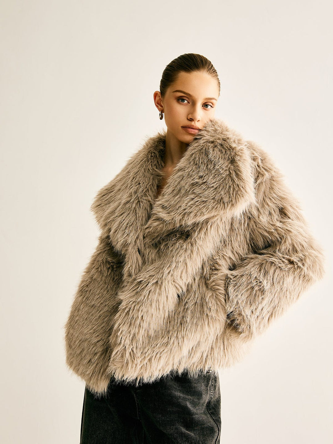 Dames Teddy Korte Jas met Oversized Pasvorm