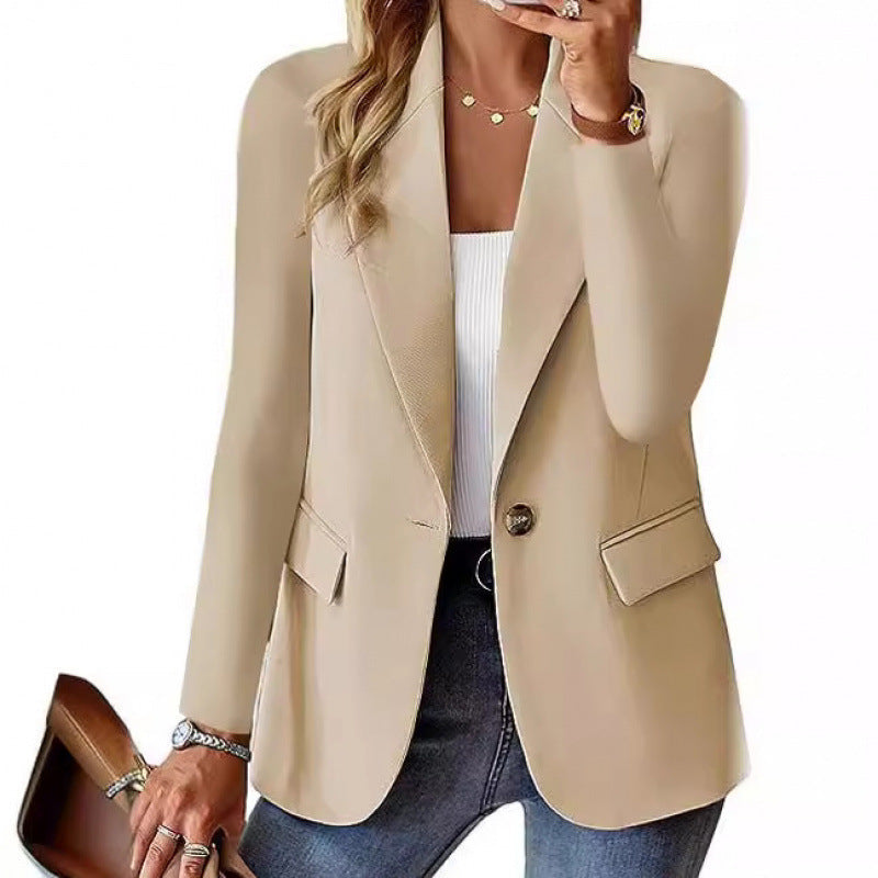 Dames Getailleerde Blazer met Decoratieve Knoopsluiting