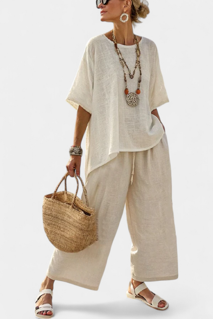 Drevon | Comfortabele Minimalistische Rauwe Blouse & Wijde Broek