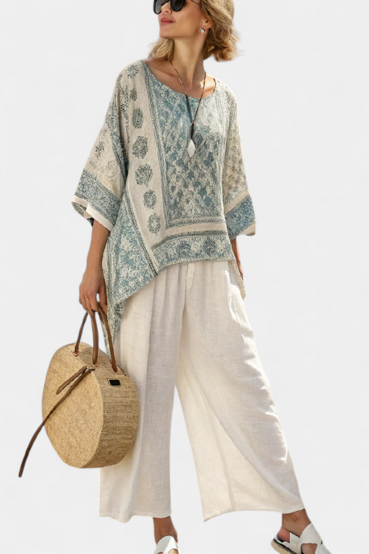 Quinley | Comfortabele Gedrukte Blouse & Witte Broek met Wijde Pijpen